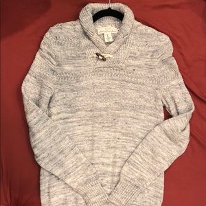 It’s a V-Neck sweater from H&M’s